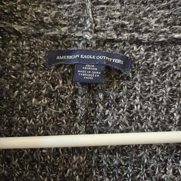 American Eagle Cardigan sz XS/S - Picture 2 of 4